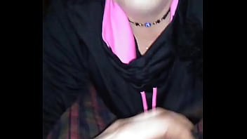 Late-night blowjob in the garage so we get caught by mom