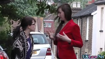 Highheels brit sucking