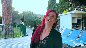 Sally adore se faire baiser le cul