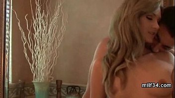 Horny milf screw big cock