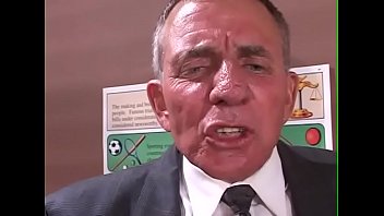 Gets fuck by principal and teacher at the same time - DP