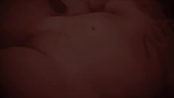 Real hot curvy amateur milf masturbate to a powerful orgasm.