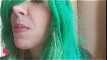 An incredible spell made me become a giantess in heat