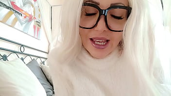 Christmas presents are not finished yet ... look what Chantal received!