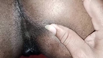 Minha madrasta quase pegou fodendo minha meia irma crente da bunda grande