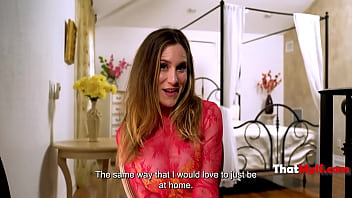 Spotlight On The Natural MILF Aderes Quin | ThatMylf