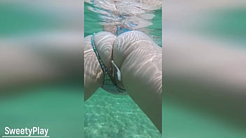 Multiple creampie underwater cum inside