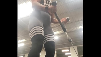 Bobbi Jo88 what big biceps you have