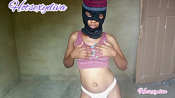 Hotsexydiva wants to try huge penetration