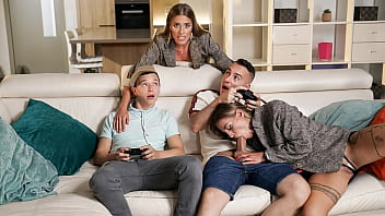 Twin Stepmoms Are Working Hard to To Take Care of Their Stepsons - Cncmilf