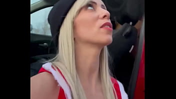 Littleangel84 - J'ai Embarqué un Fan Qui M'a Reconnu Pour me Goder Le Cul et Une Faciale - S01E09