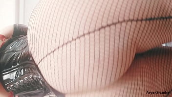 Sexy elegant PVC selfie (Arya Grander)