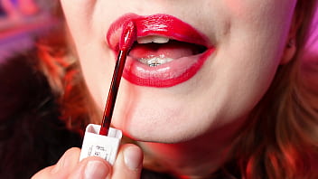 Fur and lips fetish (Arya Grander)