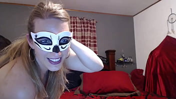 Masked Roxxxanne69