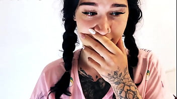 Sucked her so he wouldn't tell the boyfriend about the betrayal