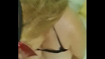 Em seguida pediu pra deixar seu cuzinho largo.