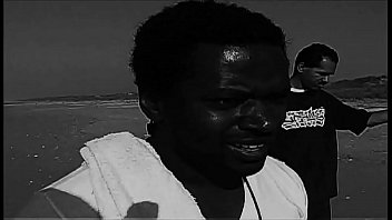 The Unfinished Works of Sean Weathers: Escape from Bloodbath Island (featurette)