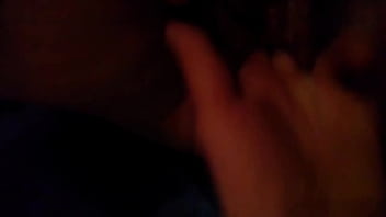 Кончаю от пальчиков