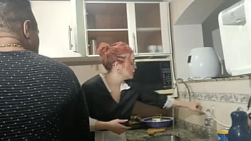 Contratei um empregada Branca Sabe por que